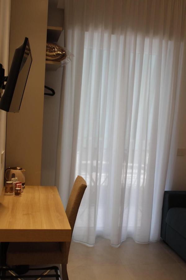 Divina Holiday - Rooms مايوري المظهر الخارجي الصورة