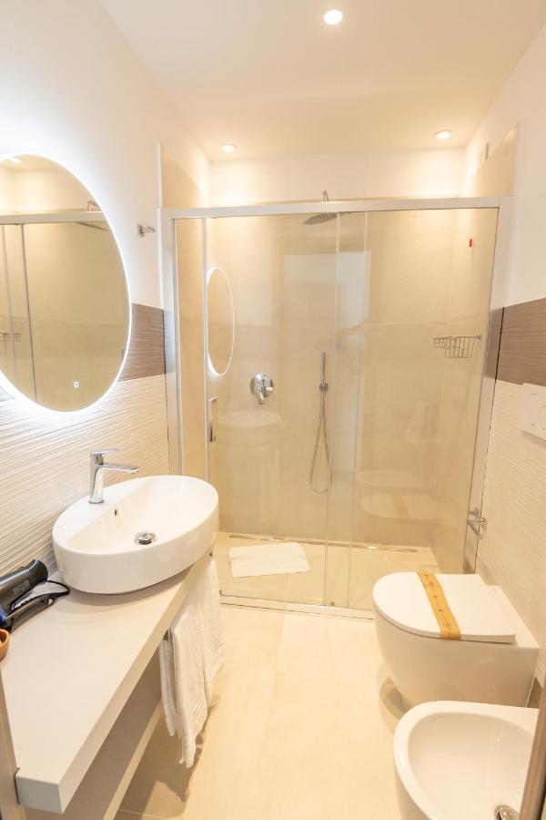 Divina Holiday - Rooms مايوري المظهر الخارجي الصورة