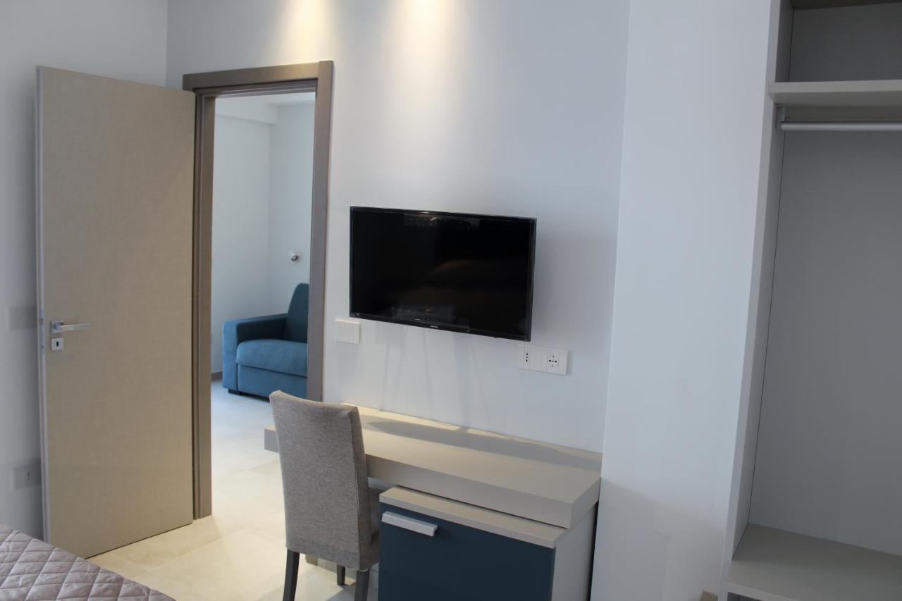 Divina Holiday - Rooms مايوري المظهر الخارجي الصورة