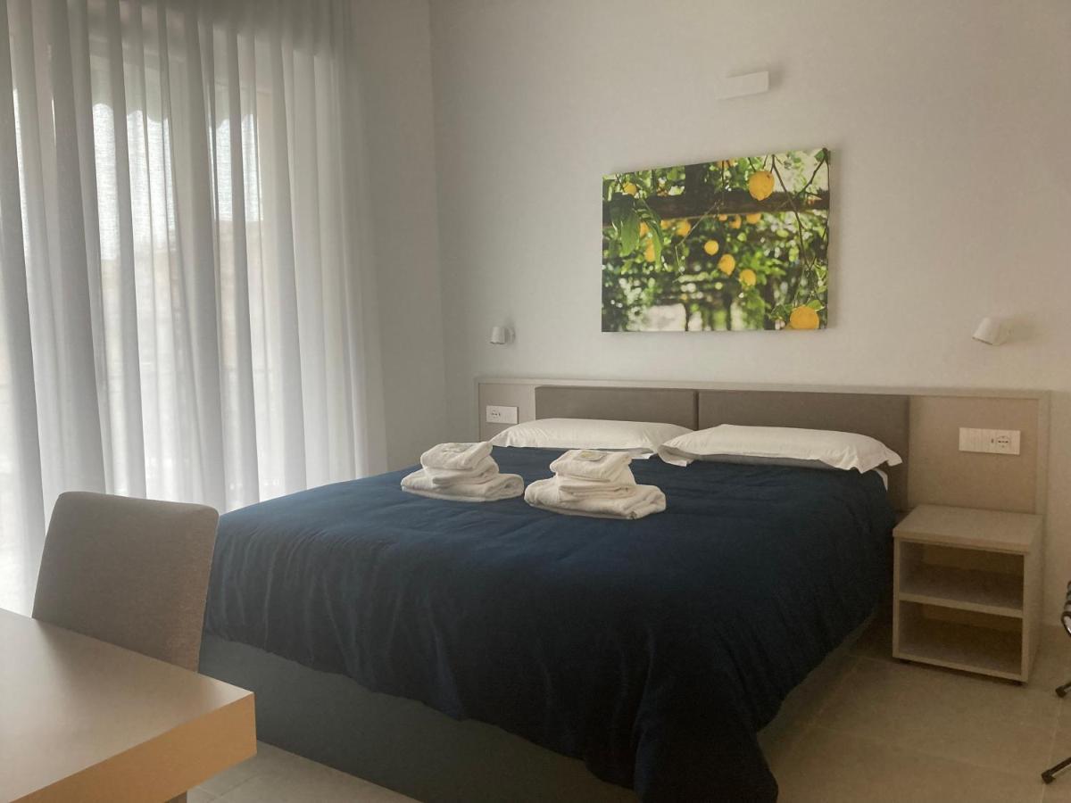 Divina Holiday - Rooms مايوري المظهر الخارجي الصورة